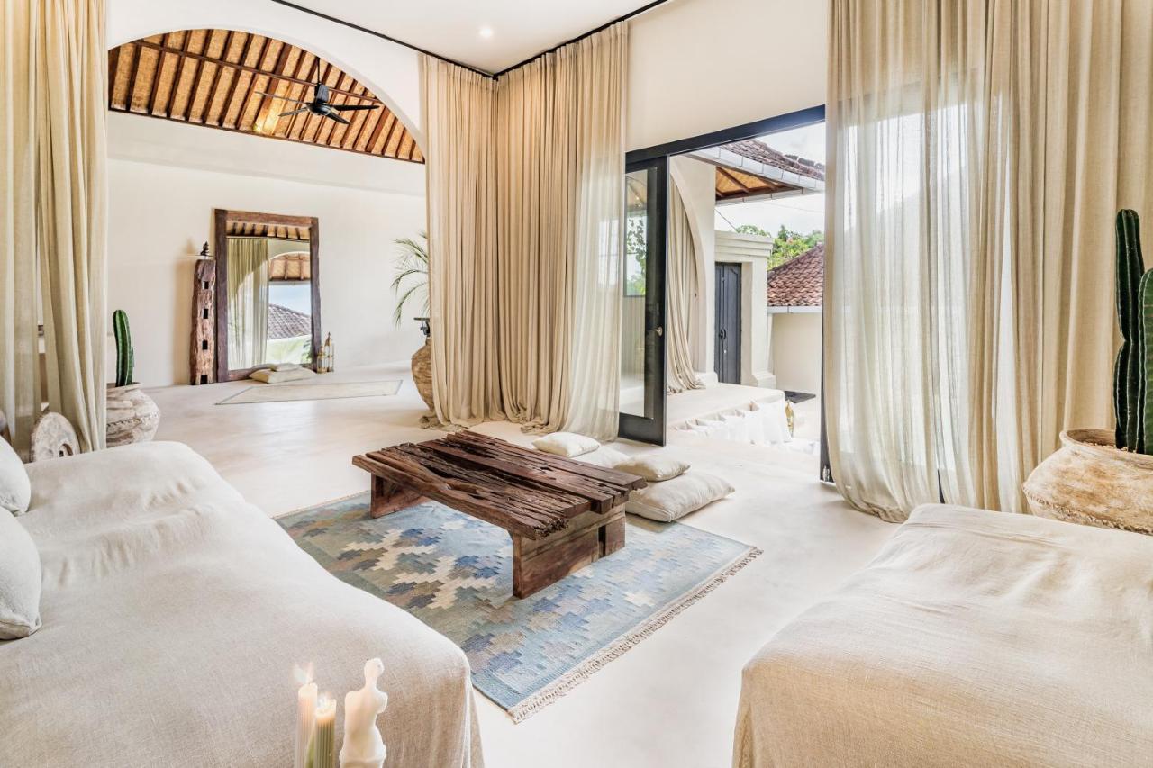 Casa Diola Villa Canggu  Ngoại thất bức ảnh